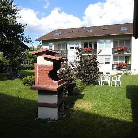 Allgaeuer Bergerlebnis Mit Hallenbad Fischen im Allgaeu