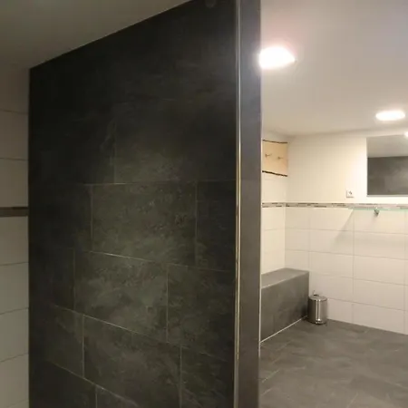 Allgaeuer Bergerlebnis Mit Hallenbad Apartamento Fischen im Allgaeu