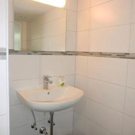 Allgaeuer Bergerlebnis Mit Hallenbad Fischen im Allgaeu