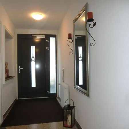 Allgaeuer Bergerlebnis Mit Hallenbad Apartamento *