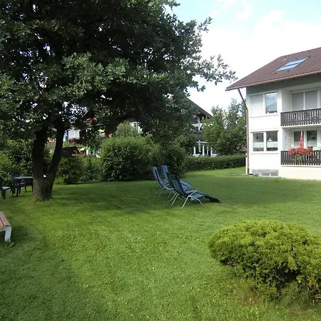 Allgaeuer Bergerlebnis Mit Hallenbad Fischen im Allgaeu